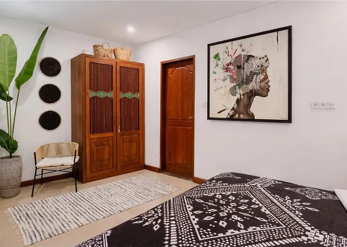 Dharuna Villa *